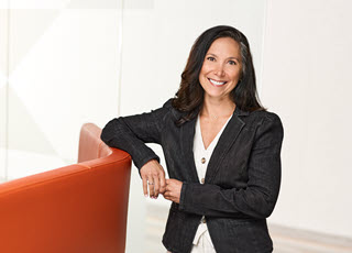 Krista Dobronos